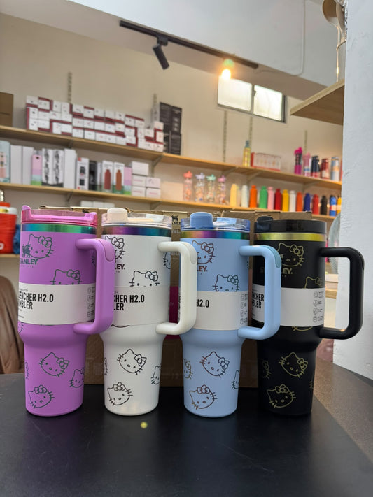 Stanley Hello Kitty 40 oz